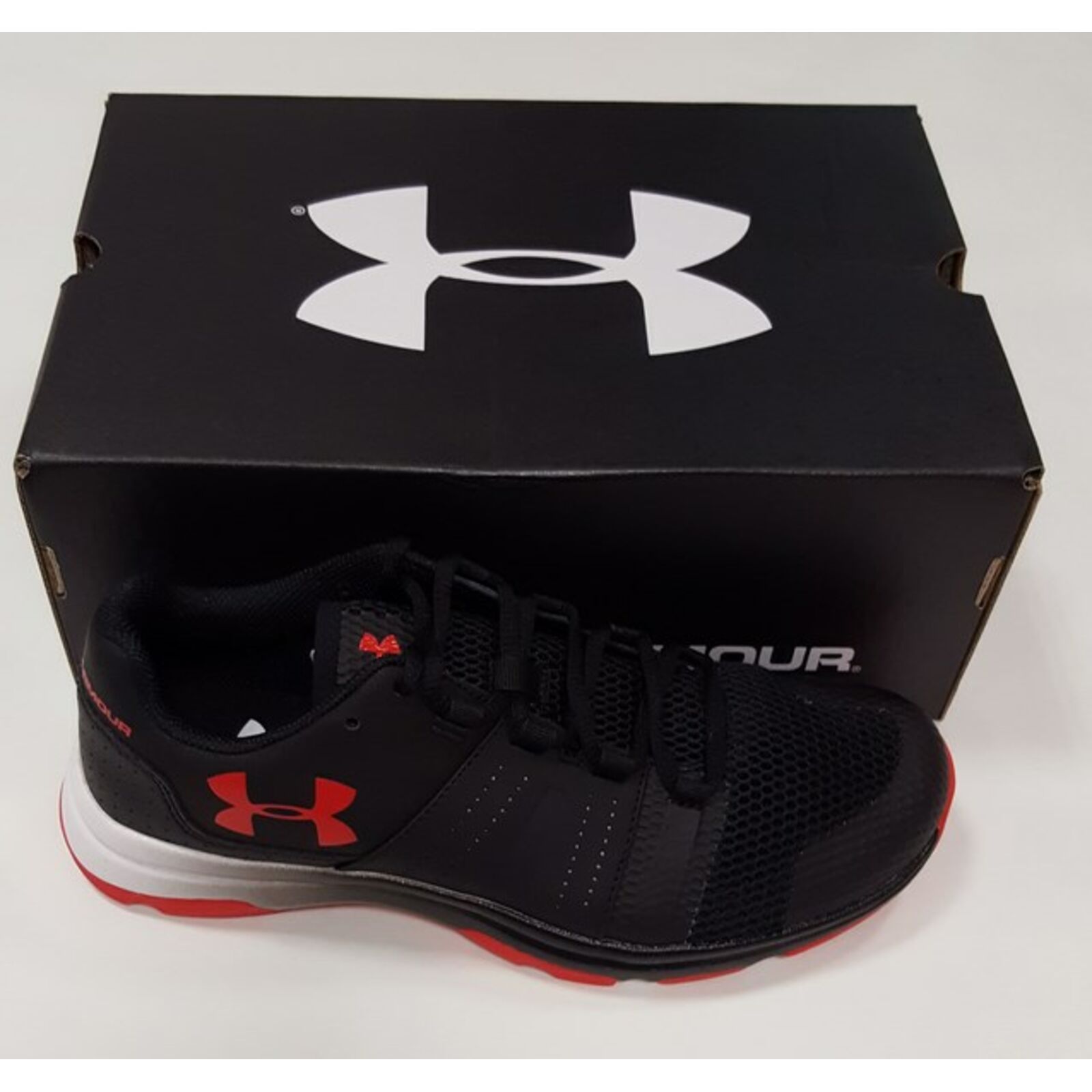 under armour ua raid tr