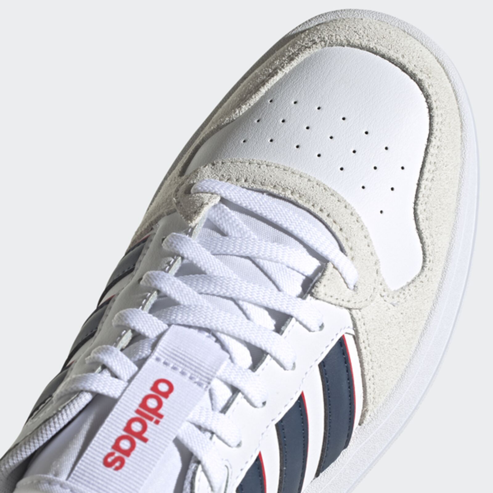 Adidas BREAKNET PLUS Utcai cipő (Cipő méret - 45 ⅓) | CipőPakk.hu Nike,  Jordan, Adidas és egyéb márkák