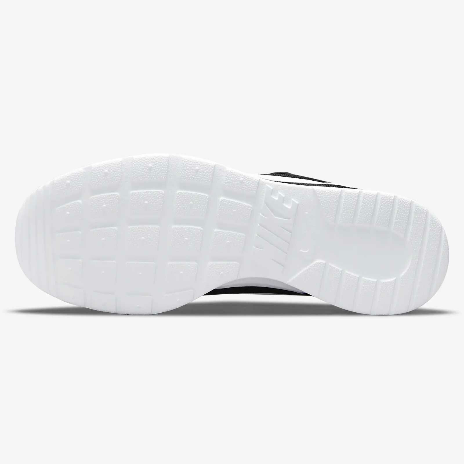 nike tanjun university red